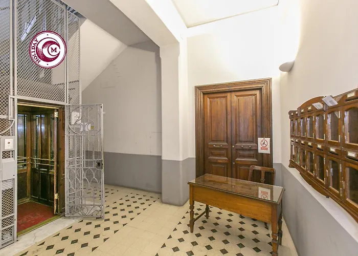 Apartament C M Piazza Cavour Elegant Flat