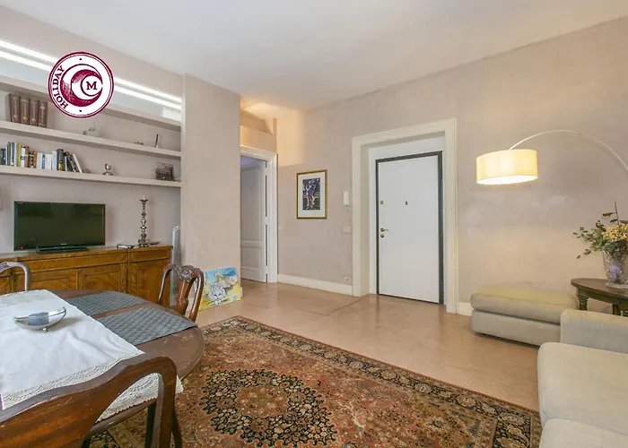 Apartament C M Piazza Cavour Elegant Flat *