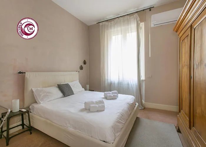 Apartament C M Piazza Cavour Elegant Flat